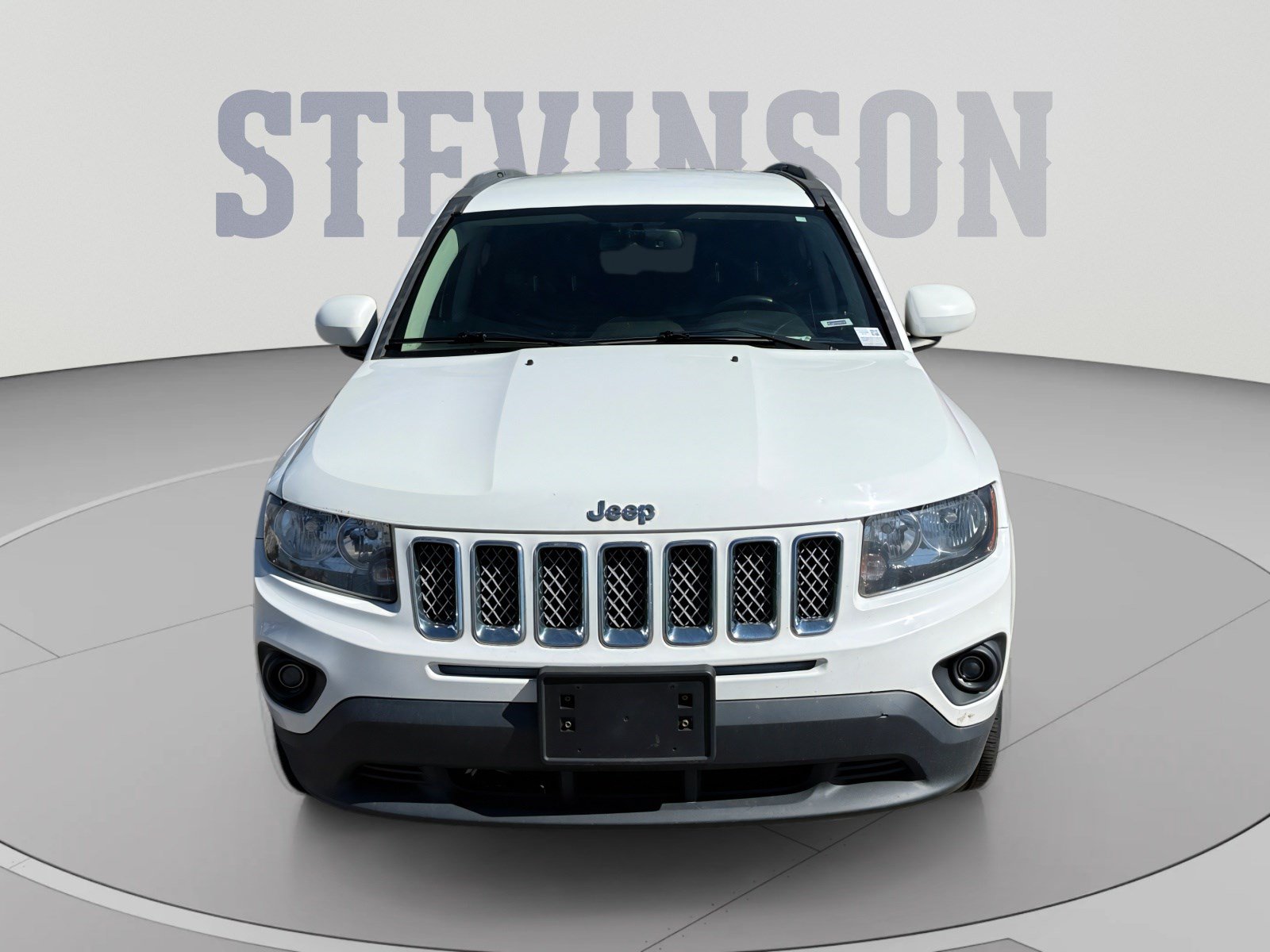 Used 2017 Jeep Compass Latitude FWD image 8