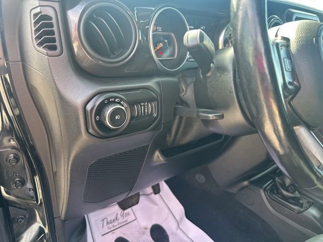 Used 2021 Jeep Wrangler Unlimited Sport AWD/4WD image 32