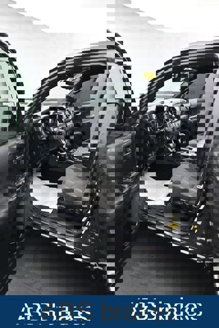 Used 2018 Toyota Tacoma TRD Sport image 16