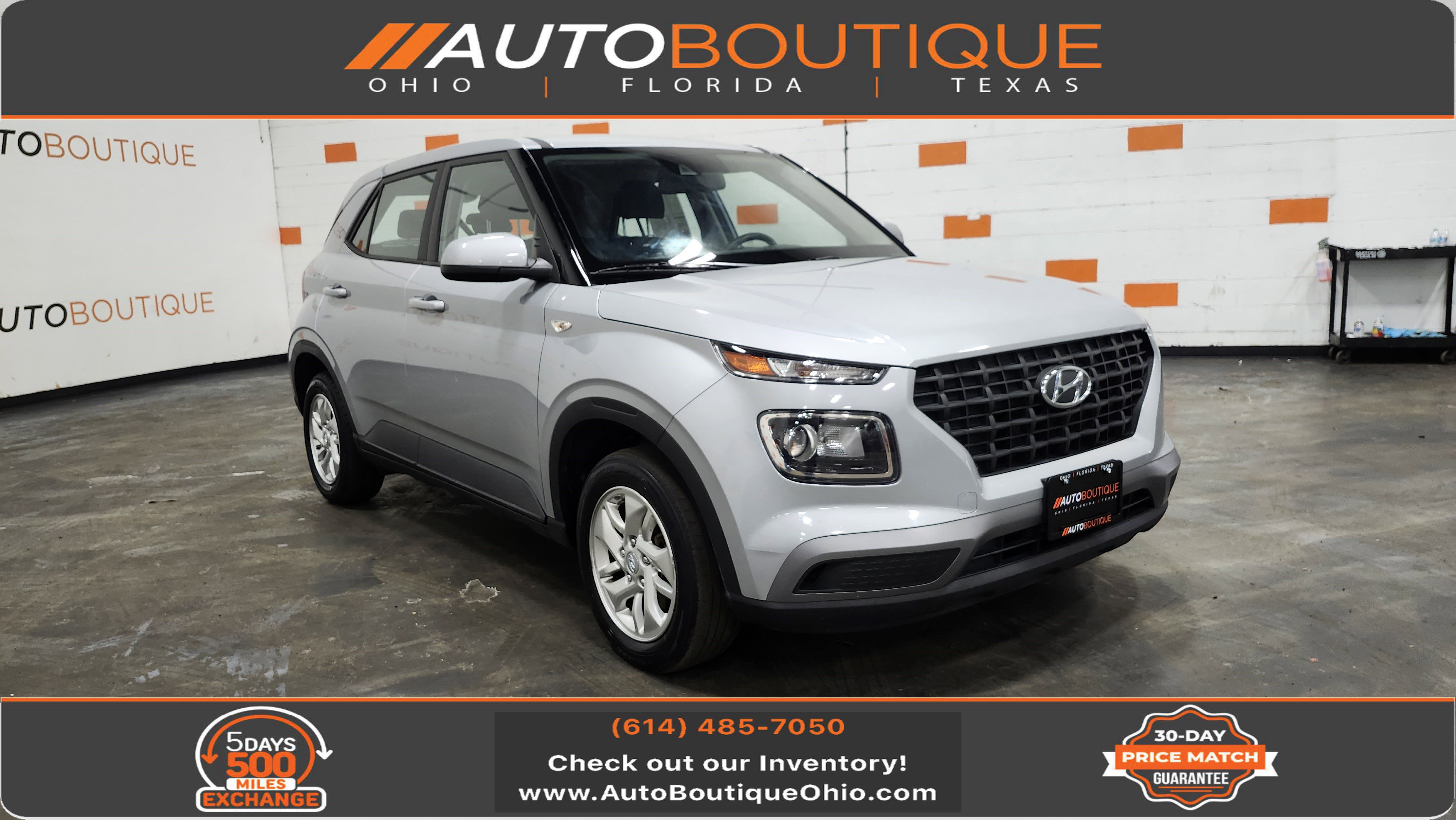 Used 2021 Hyundai Venue SE image 1