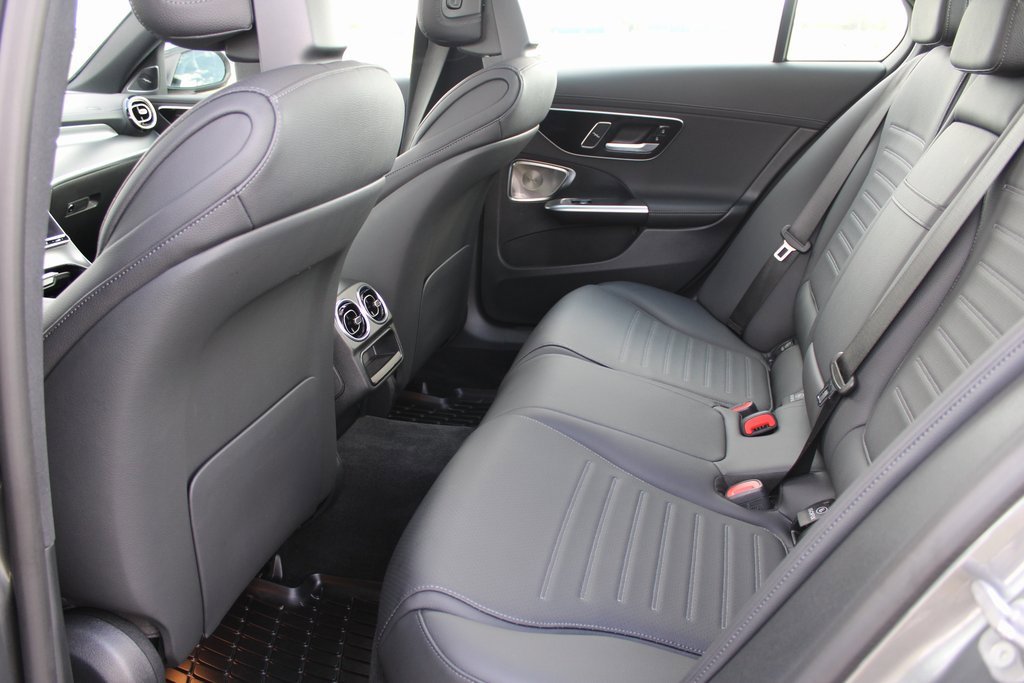 Used 2024 Mercedes-Benz C 300 4MATIC Sedan image 24