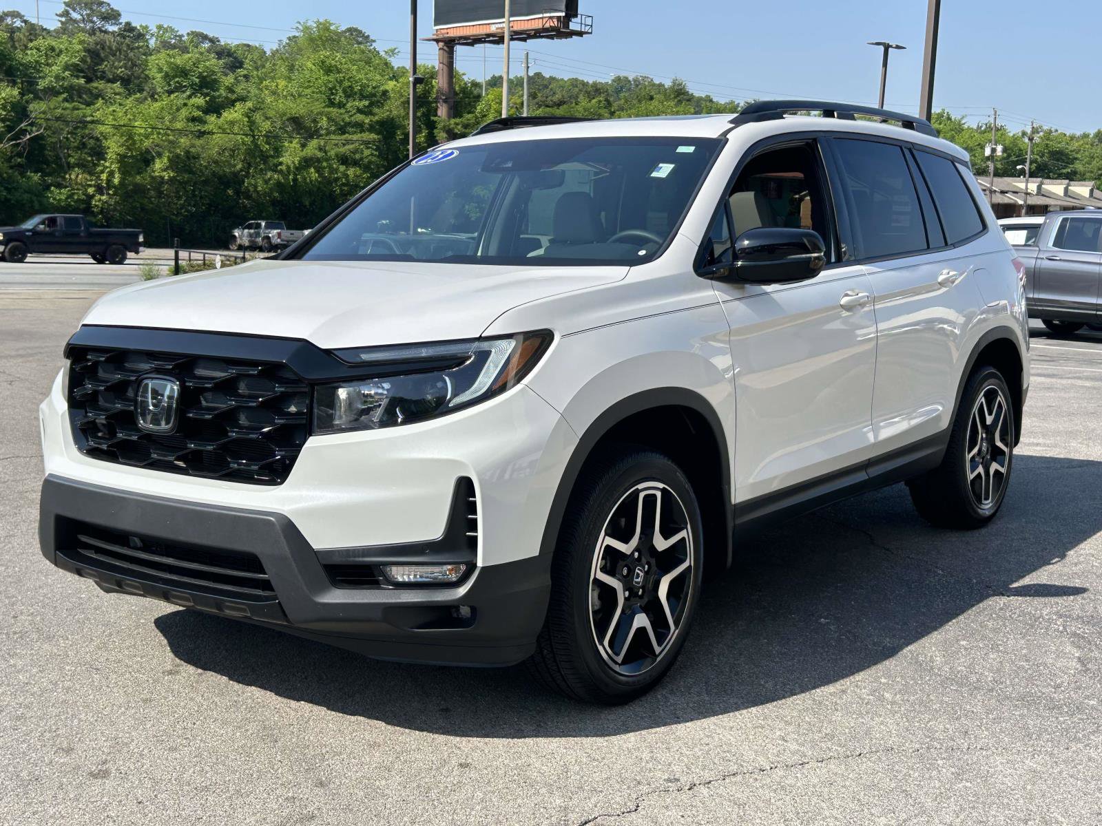 Certified 2023 Honda Passport Elite image 4