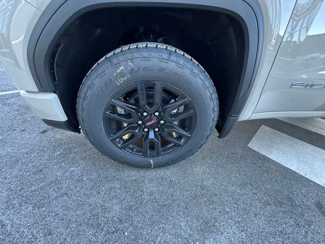 New 2026 GMC Sierra 1500 Pro w/ Graphite Edition image 11