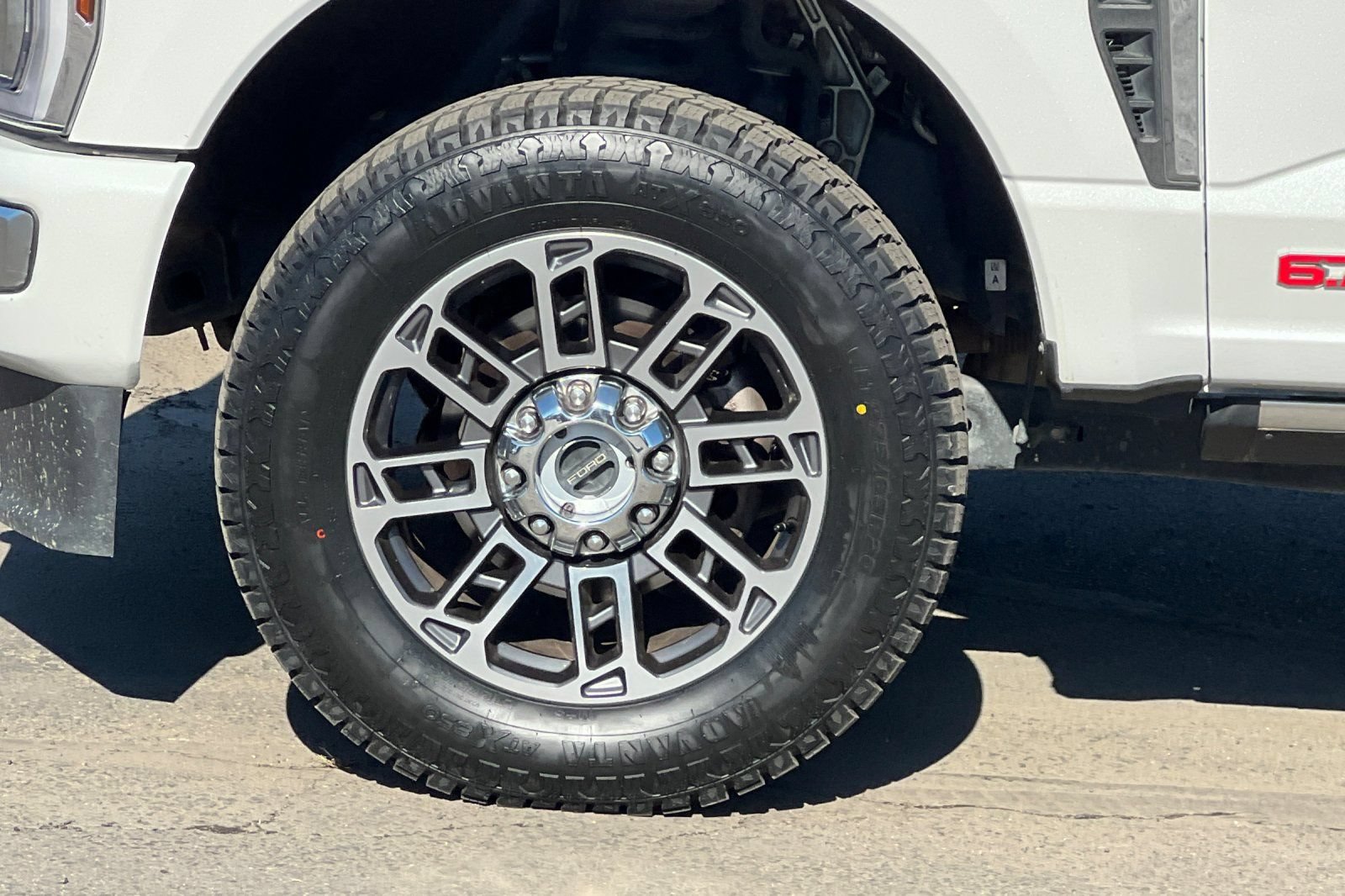 Used 2024 Ford F350 Limited AWD/4WD image 27
