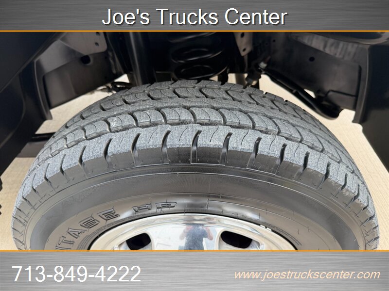 Used 2020 RAM 3500 Tradesman w/ Chrome Appearance Group RWD image 42