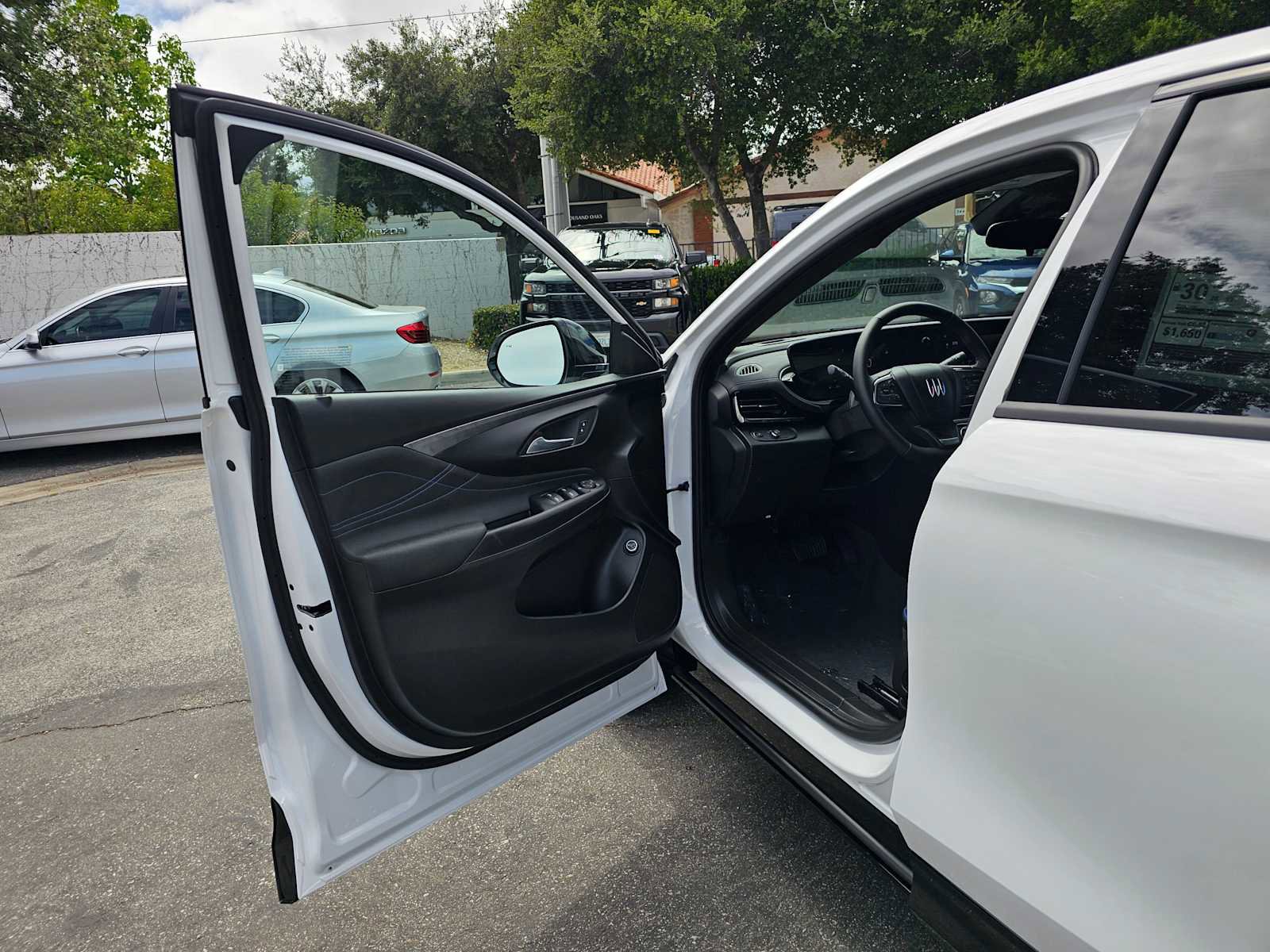 New 2026 Buick Envista Sport Touring w/ Convenience I Package FWD image 19