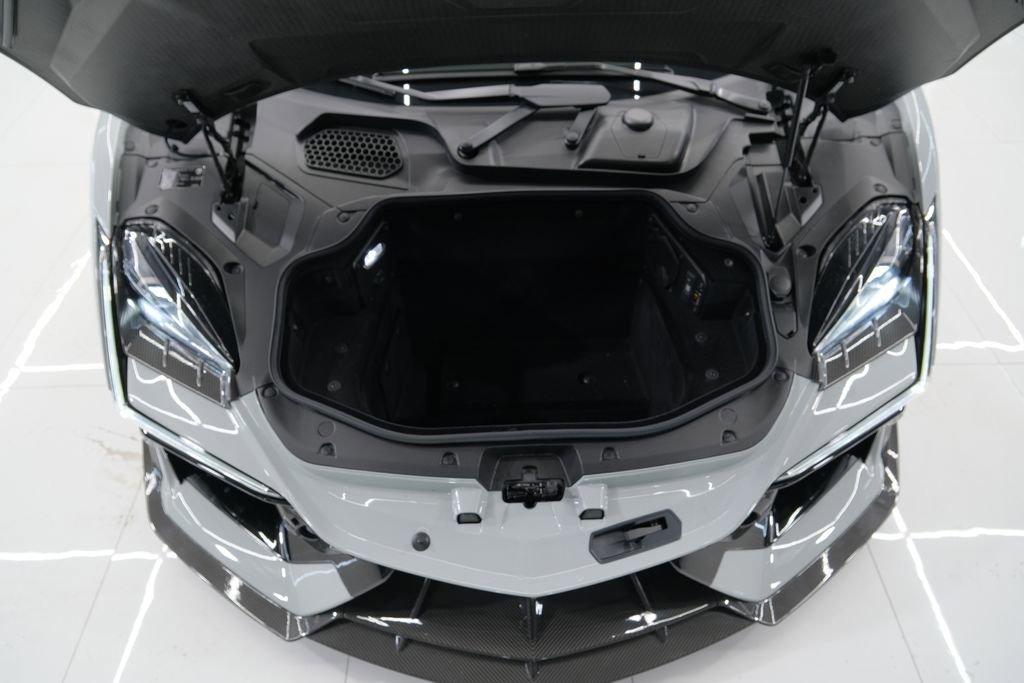 Used 2025 Lamborghini Revuelto image 46