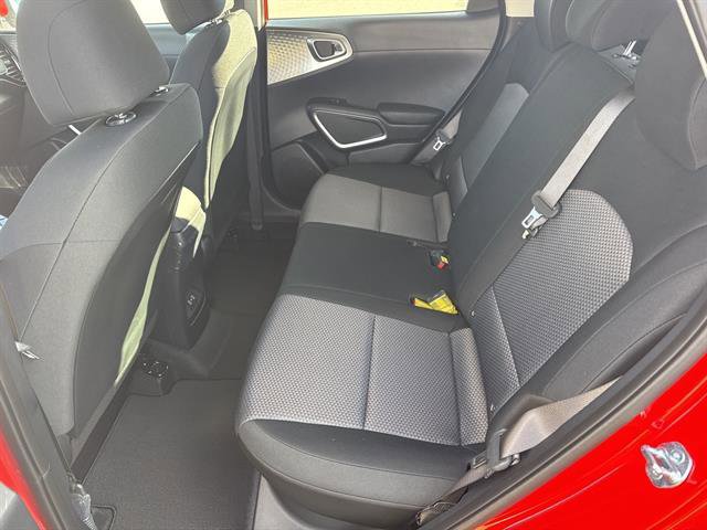 New 2025 Kia Soul S image 16
