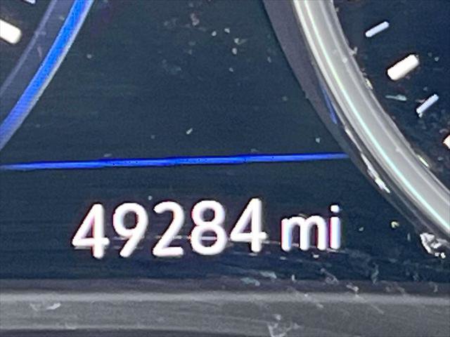 Used 2022 Buick Enclave Premium w/ Experience Buick Package image 24