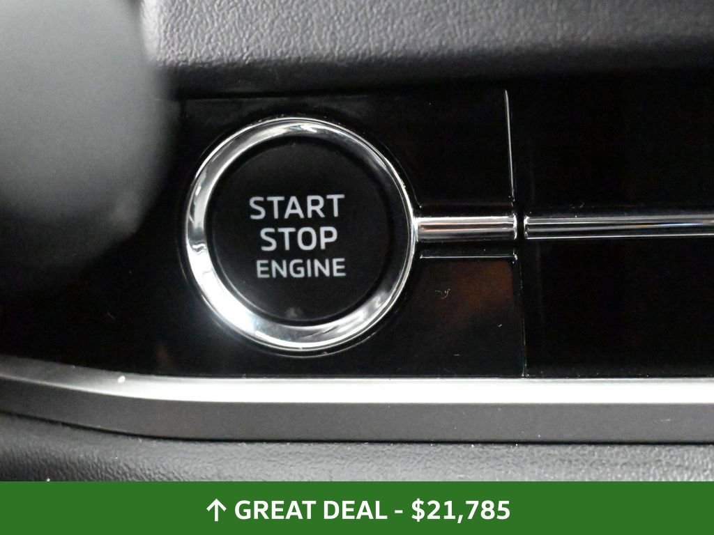 Used 2024 Mitsubishi Outlander SE image 42