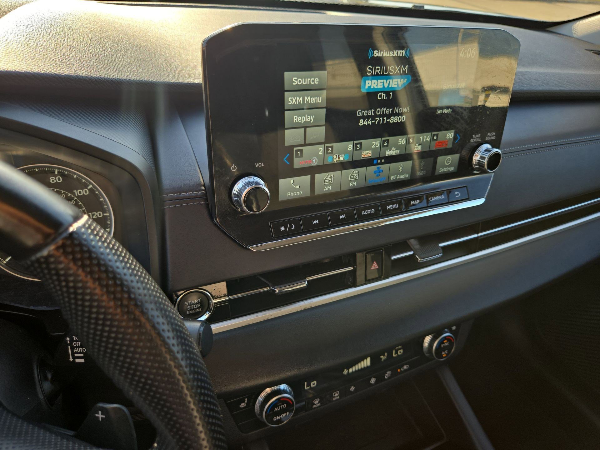 Used 2024 Mitsubishi Outlander SE image 22