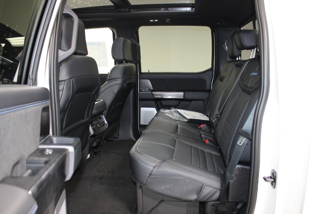 New 2026 Ford F250 Platinum image 29