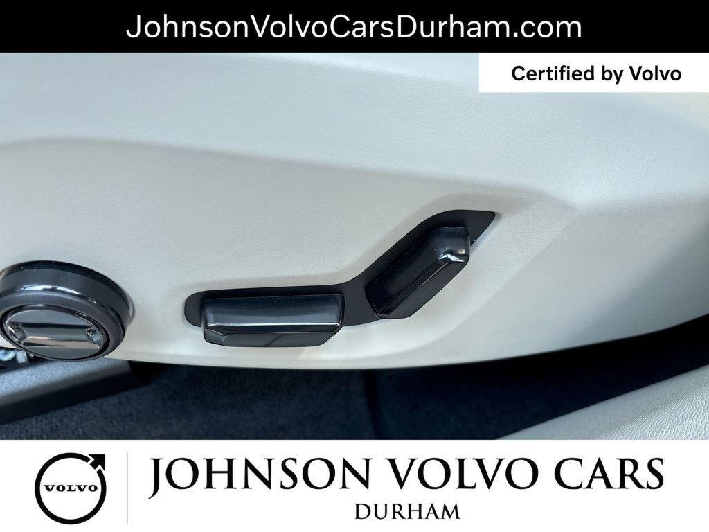 Certified 2025 Volvo XC60 B5 Core AWD/4WD image 15