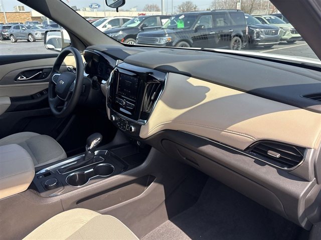 Certified 2023 Chevrolet Traverse LS w/ Safety Package FWD image 27