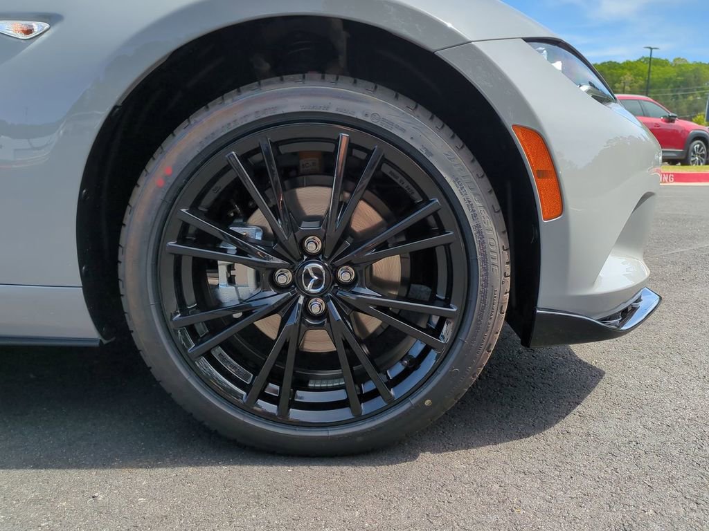New 2026 MAZDA MX-5 Miata Club w/ Interior Package RWD image 11