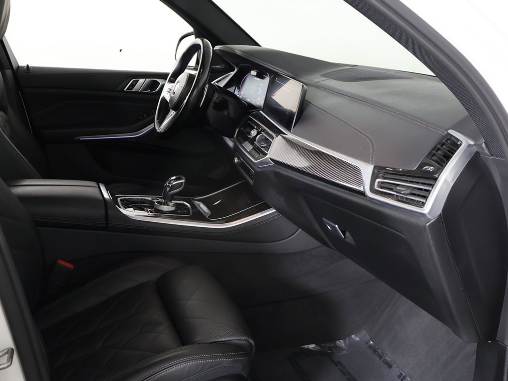 Used 2023 BMW X5 M50i w/ Executive Package image 29