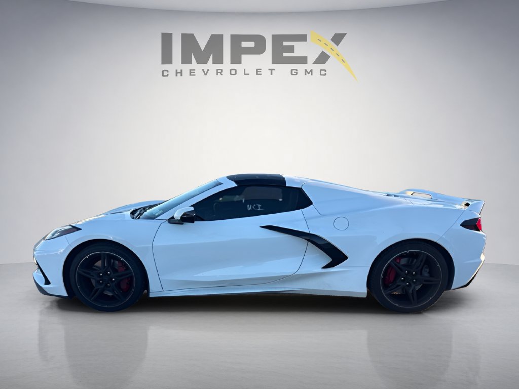 Used 2021 Chevrolet Corvette Stingray Preferred Conv w/ Z51 Performance Package RWD image 2