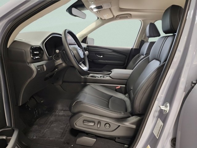 New 2026 Honda Pilot Touring image 18