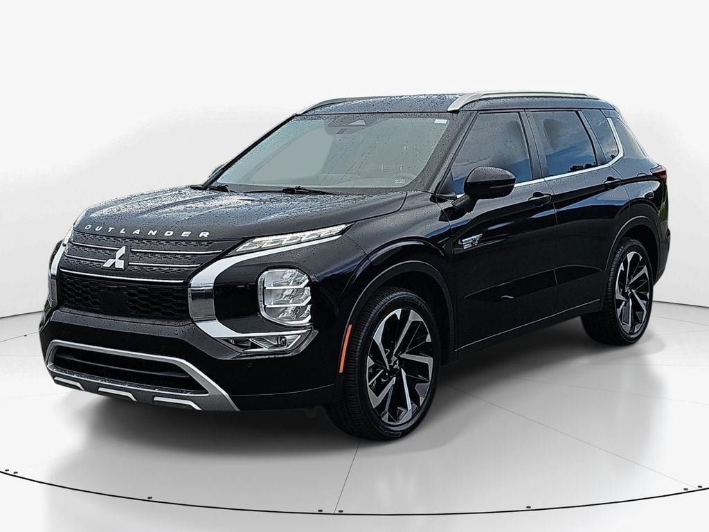 Used 2024 Mitsubishi Outlander 4WD Plug-In Hybrid image 11
