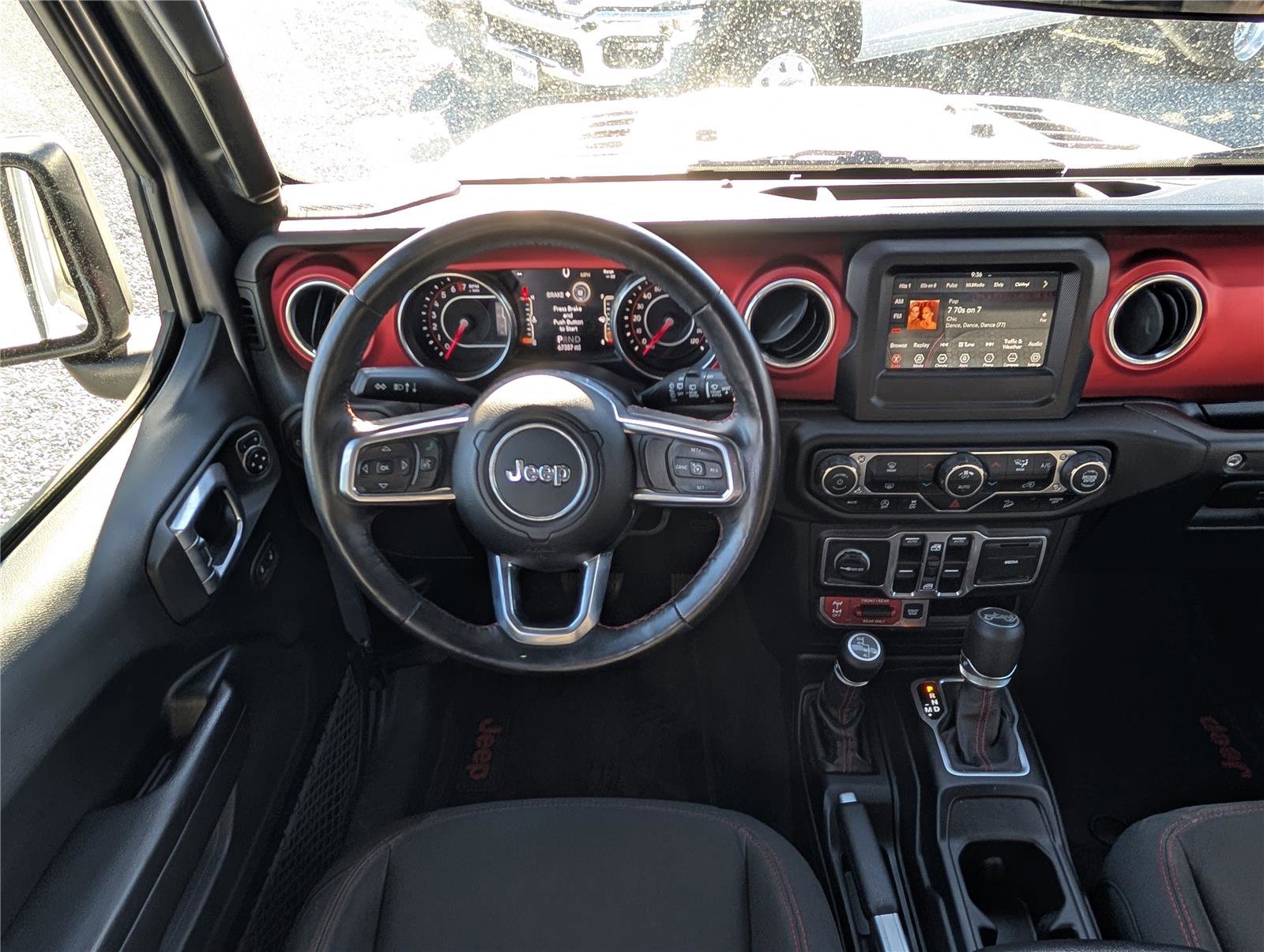 Used 2018 Jeep Wrangler Unlimited Rubicon image 18