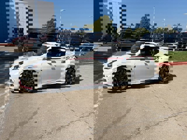 Used 2018 Nissan 370Z NISMO