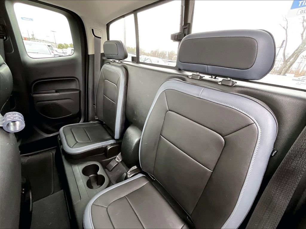 Used 2017 Chevrolet Colorado Z71 image 14