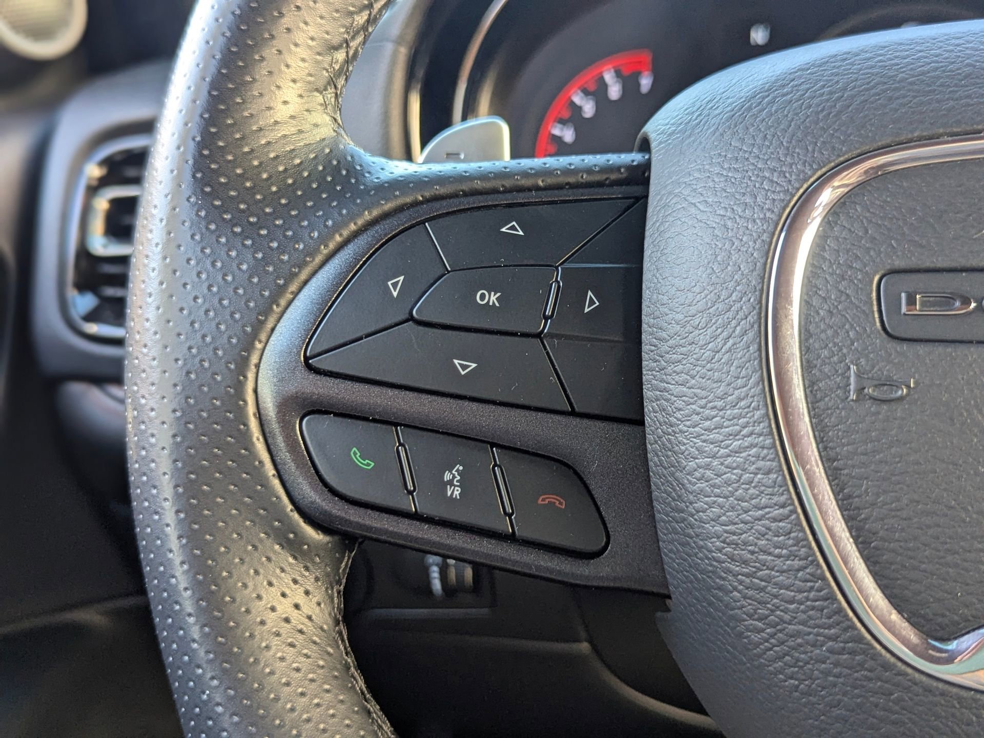 Used 2023 Dodge Durango GT RWD image 16