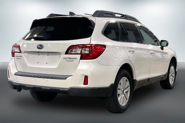 Used 2017 Subaru Outback 2.5i Premium AWD/4WD image 13