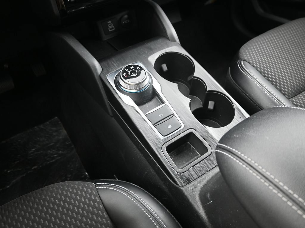 New 2024 Ford Escape SE FWD image 20