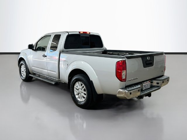 Used 2014 Nissan Frontier SV w/ SV Value Truck Package RWD image 5
