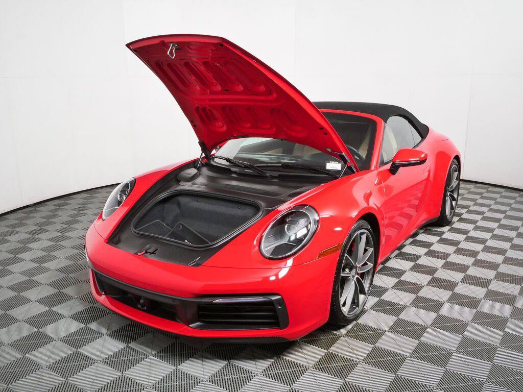 Certified 2020 Porsche 911 Carrera S RWD image 32
