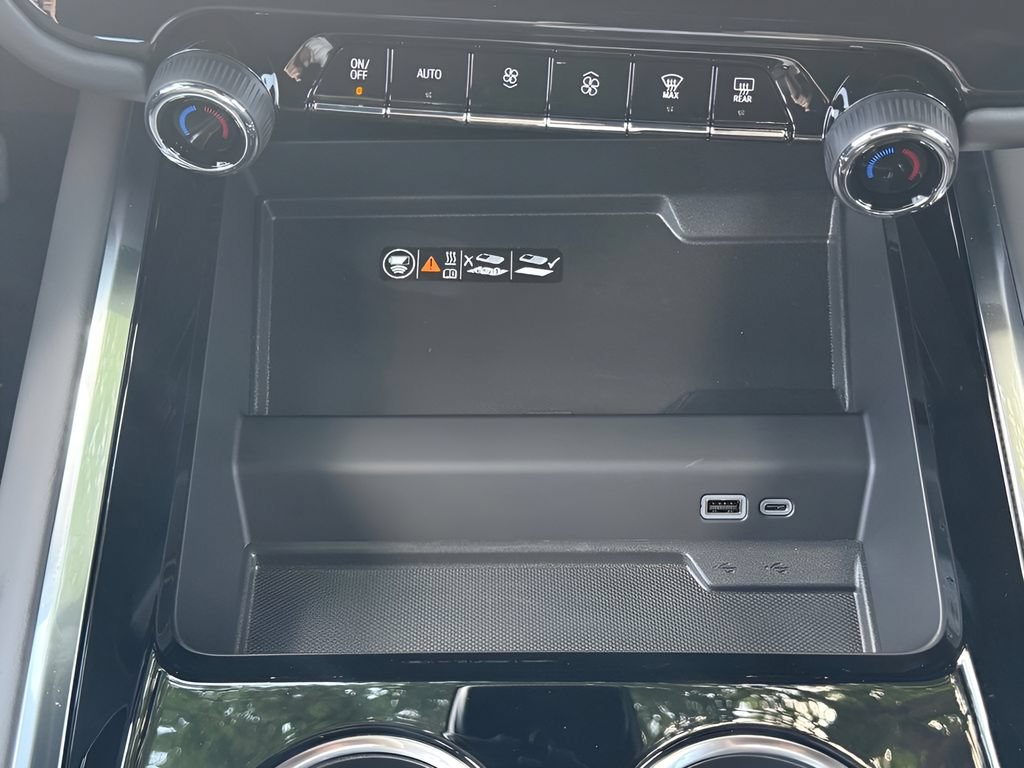 New 2026 Chevrolet Tahoe High Country AWD/4WD image 21
