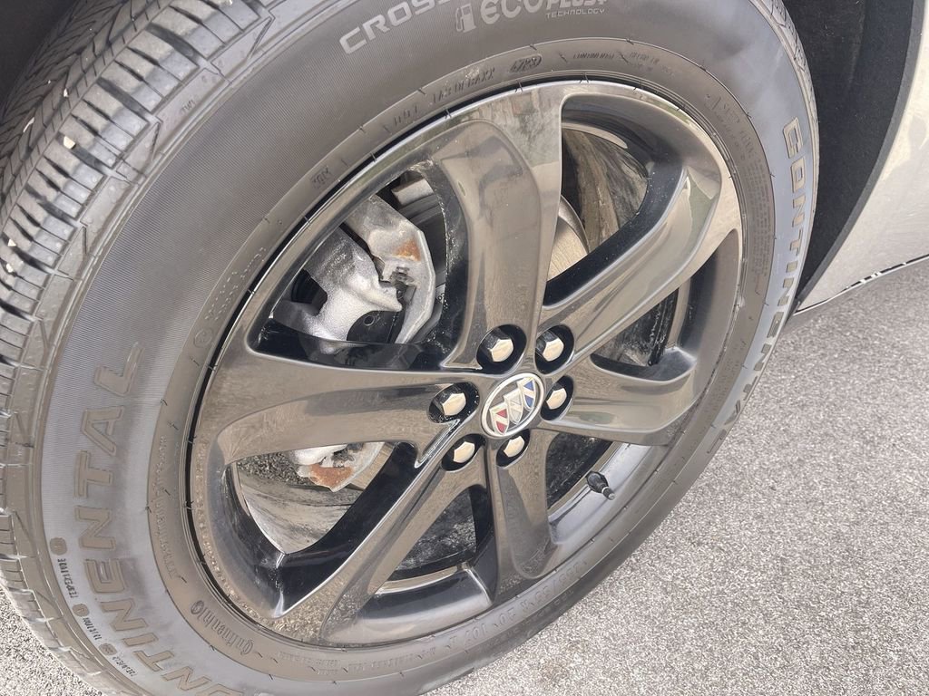 Used 2024 Buick Enclave Essence w/ Experience Buick Package image 10