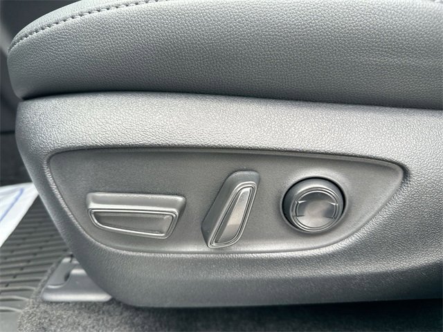 New 2026 Toyota Grand Highlander AWD image 13
