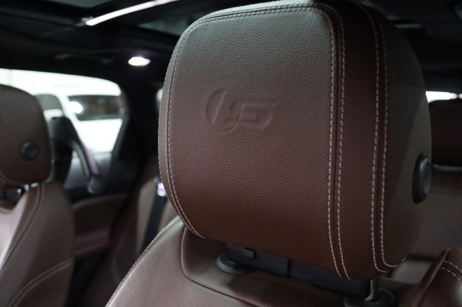 Used 2019 Jaguar F-PACE S image 50