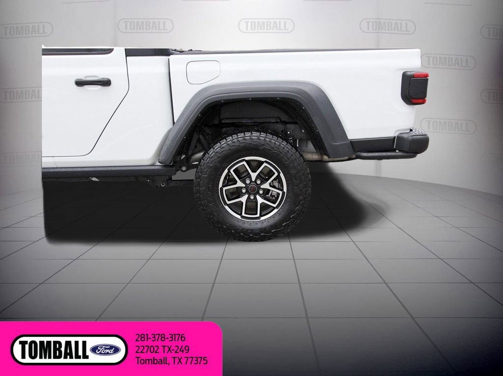 Used 2024 Jeep Gladiator Rubicon w/ Technology Group image 29