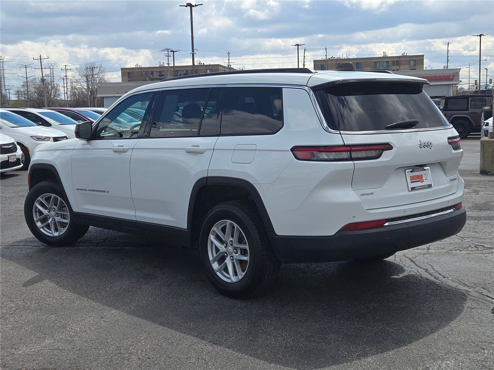 Certified 2024 Jeep Grand Cherokee L Laredo AWD/4WD image 17