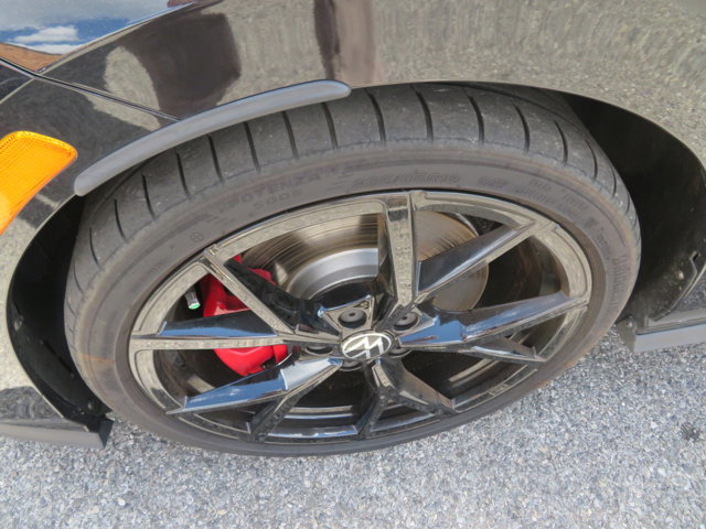 Used 2024 Volkswagen GTI SE image 9