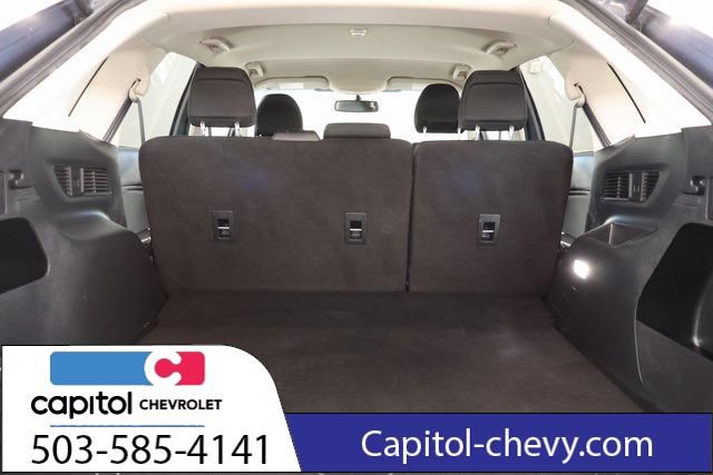 Used 2018 Ford Edge SEL w/ Class II Trailer Tow Package AWD/4WD image 27