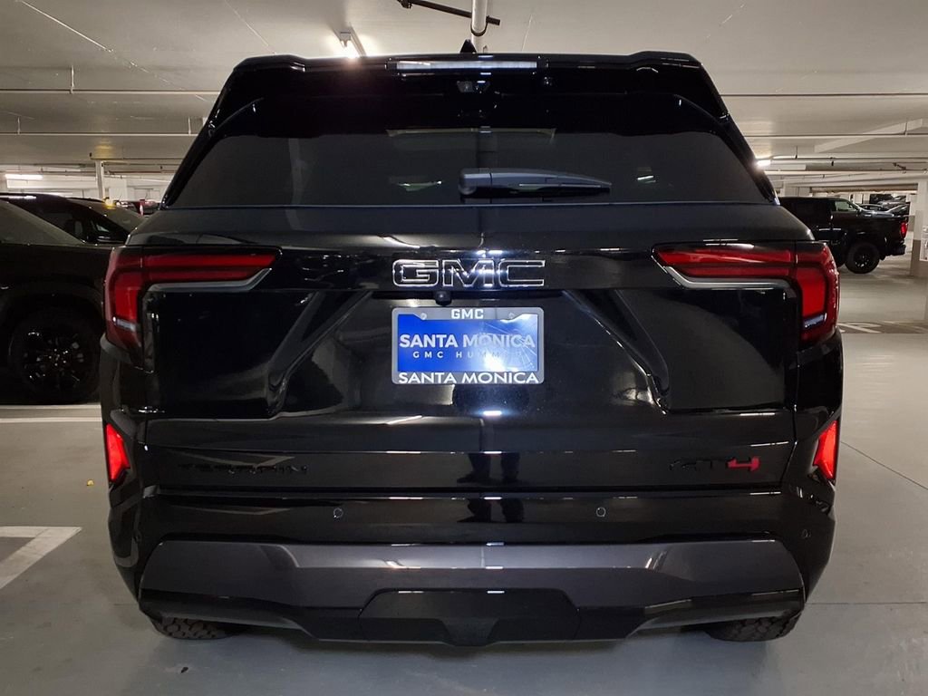 New 2026 GMC Terrain AT4 w/ Technology Package II AWD/4WD image 8
