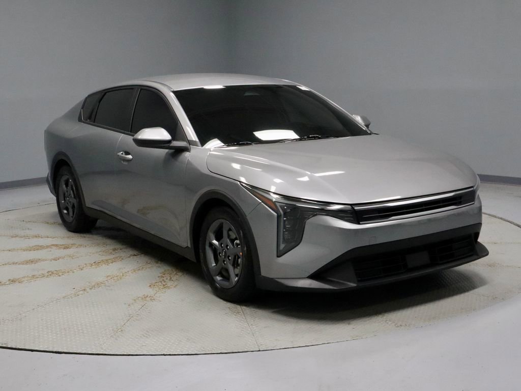 Used 2025 Kia K4