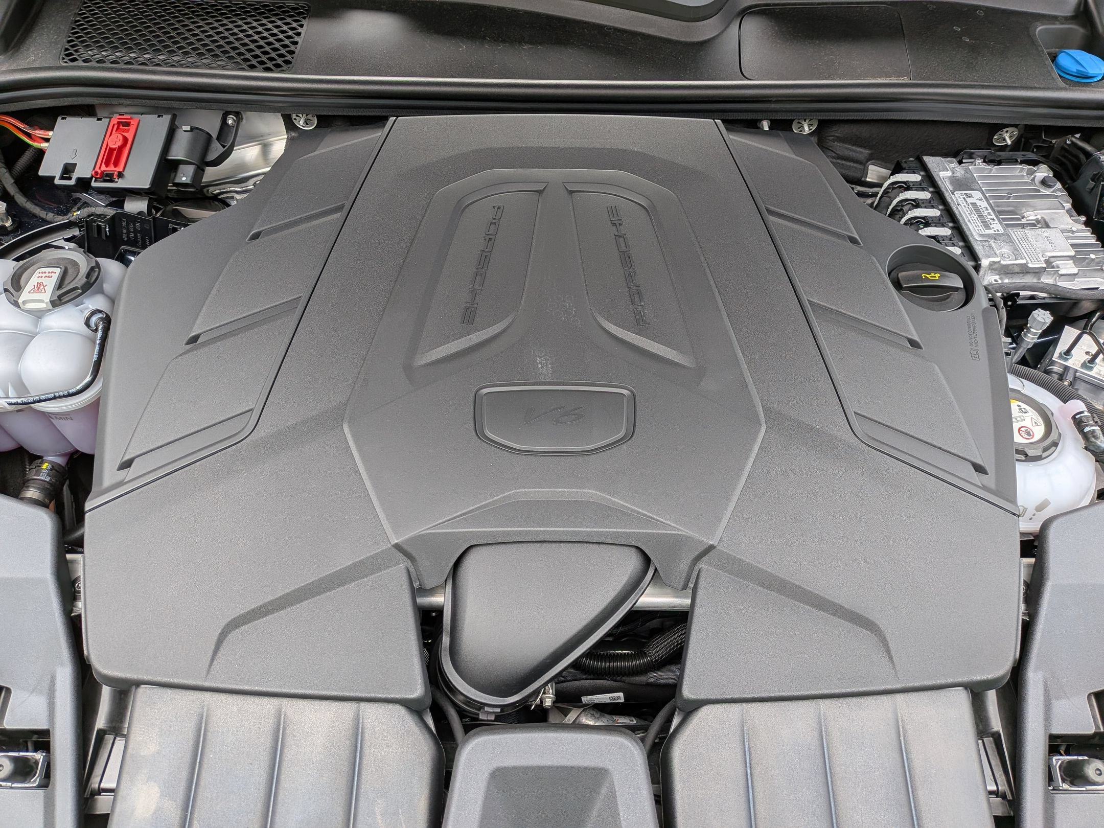 New 2026 Porsche Cayenne S AWD/4WD image 37