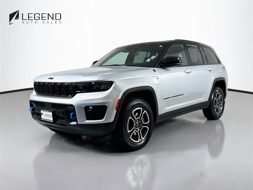 Used 2023 Jeep Grand Cherokee Trailhawk w/ Advanced Protech Group II AWD/4WD image 1