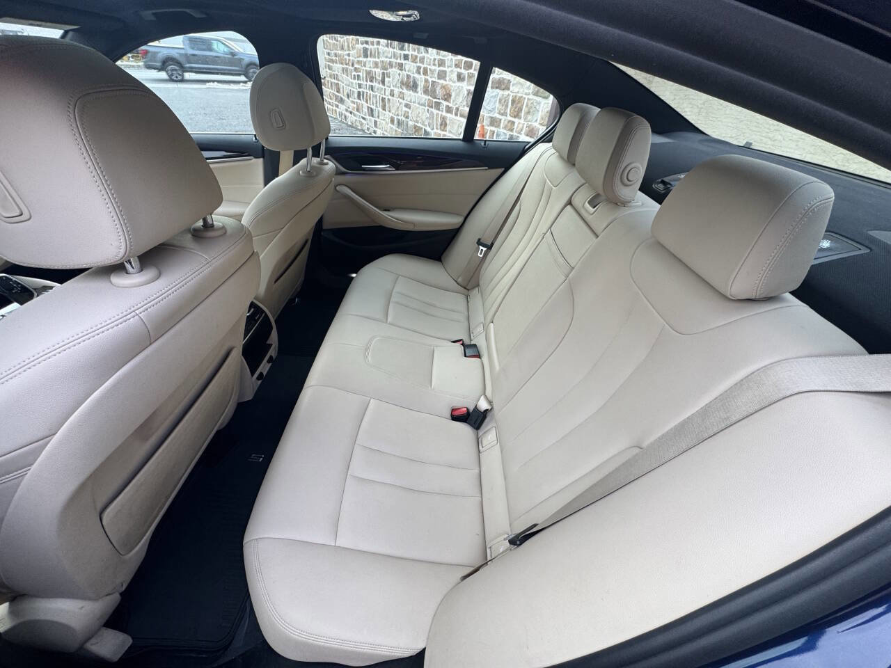 Used 2019 BMW 530i xDrive image 15