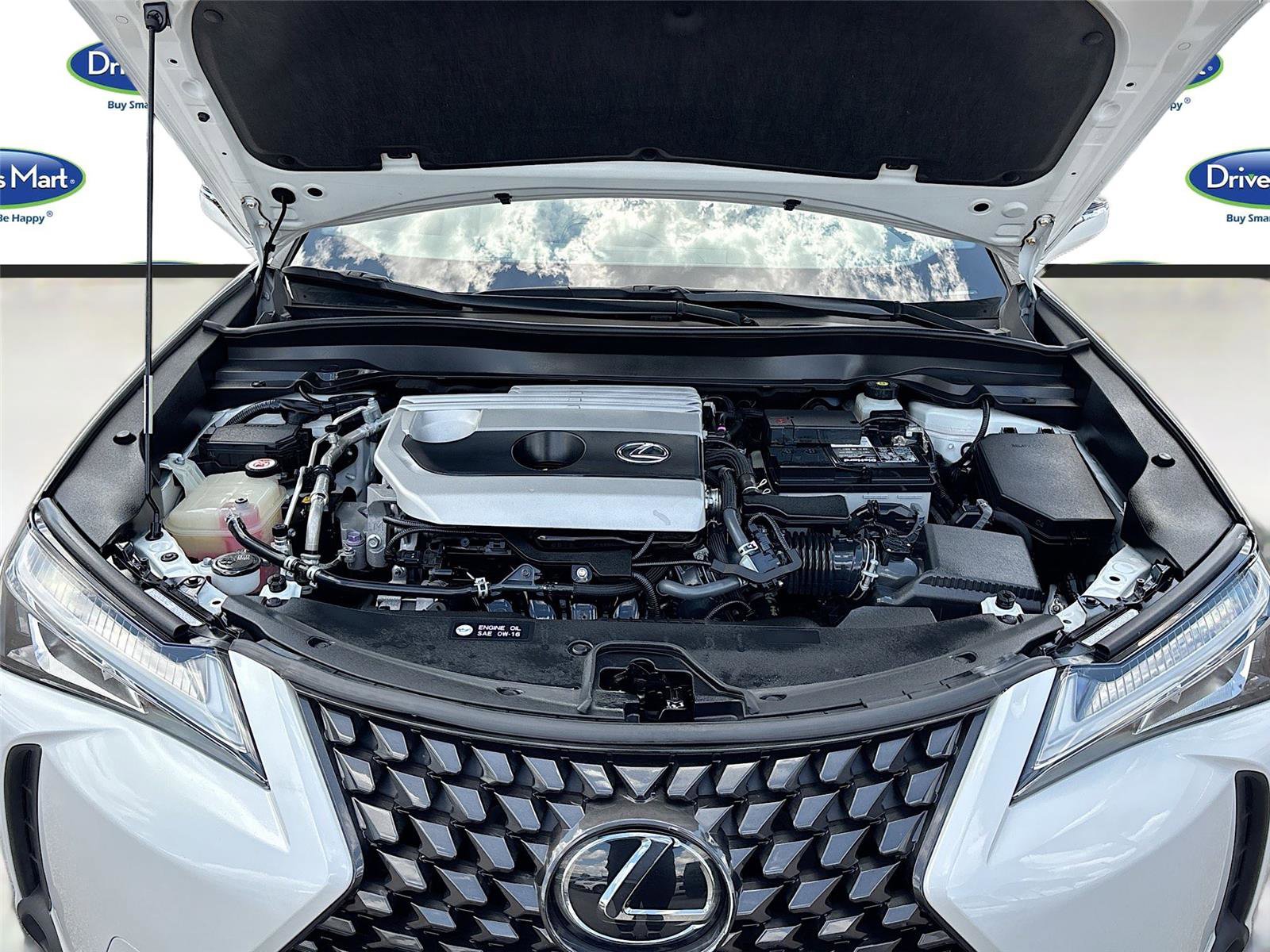 Used 2019 Lexus UX 200 w/ Accessory Package 2 image 28