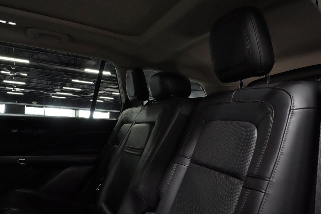 Used 2023 Lincoln Aviator Grand Touring AWD/4WD image 24