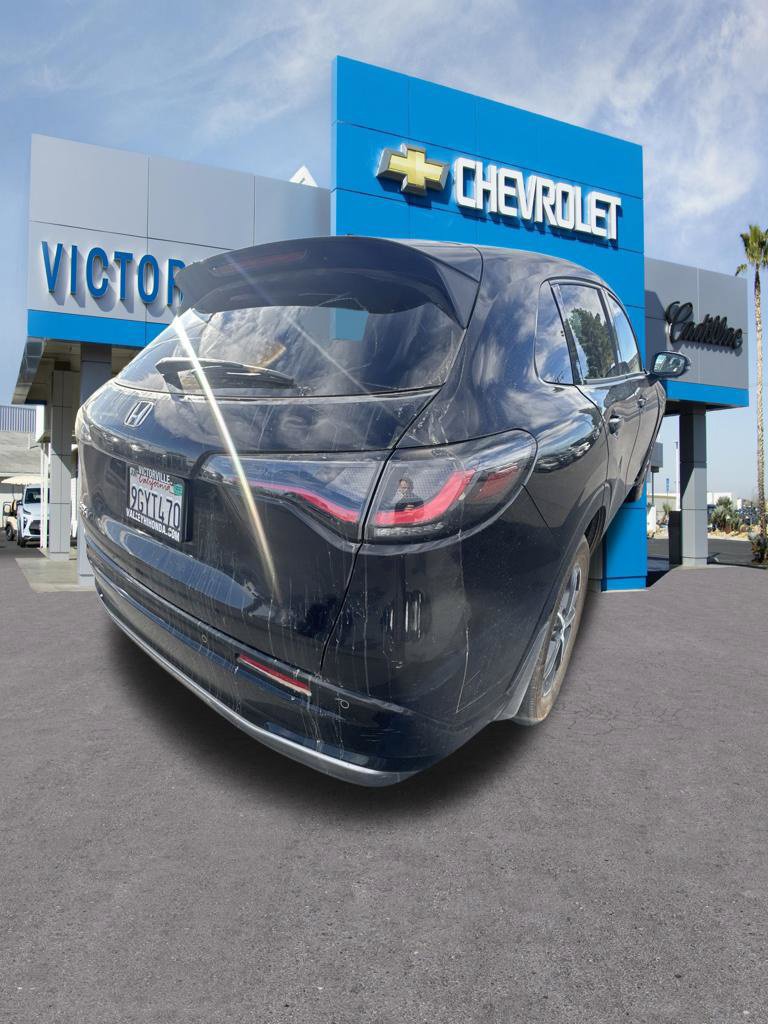 Used 2023 Honda HR-V EX-L image 5