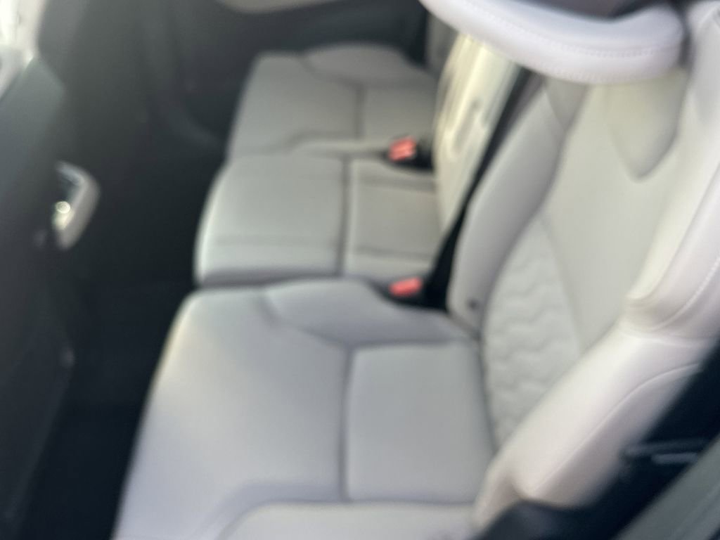 New 2026 Volvo XC90 B6 Plus w/ Protection Package Premier image 13