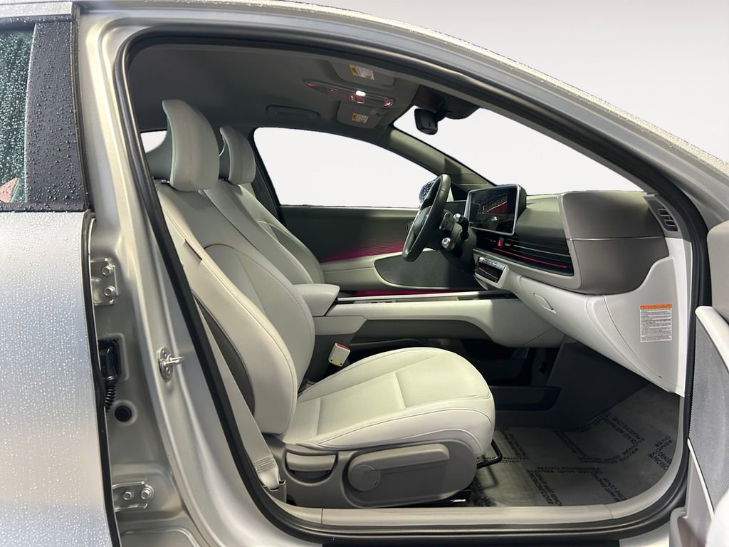 Used 2024 Hyundai Ioniq 6 SEL AWD/4WD image 11