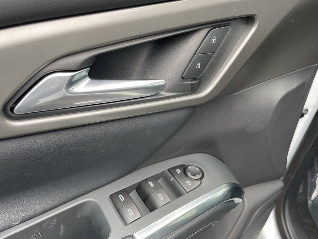 New 2026 Chevrolet Traverse LT w/ Driver Confidence Package image 6